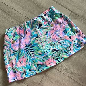 🌴 Lilly Pulitzer stretchy Skort sz Medium